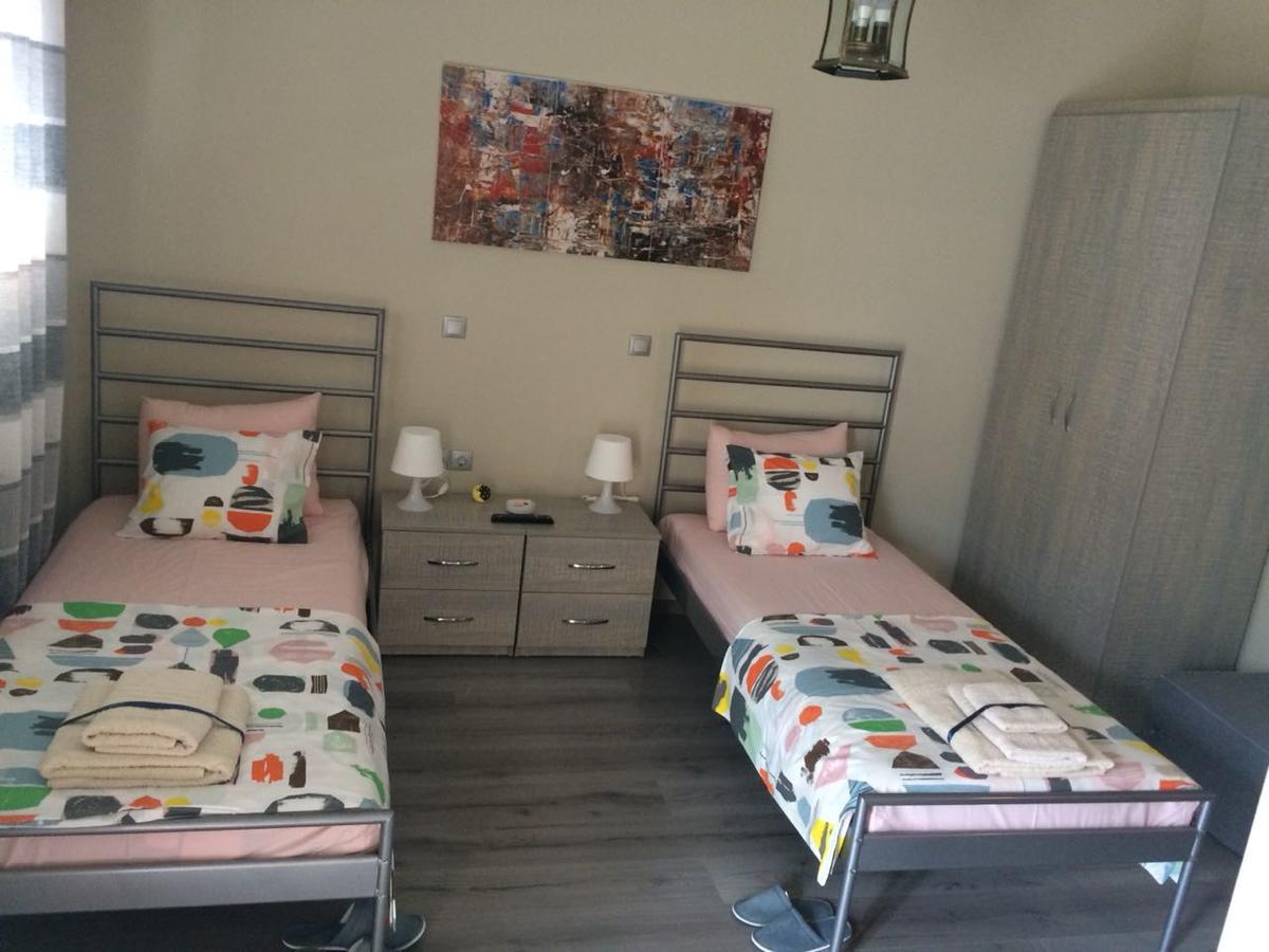 Petro'S Apartment Korce Buitenkant foto