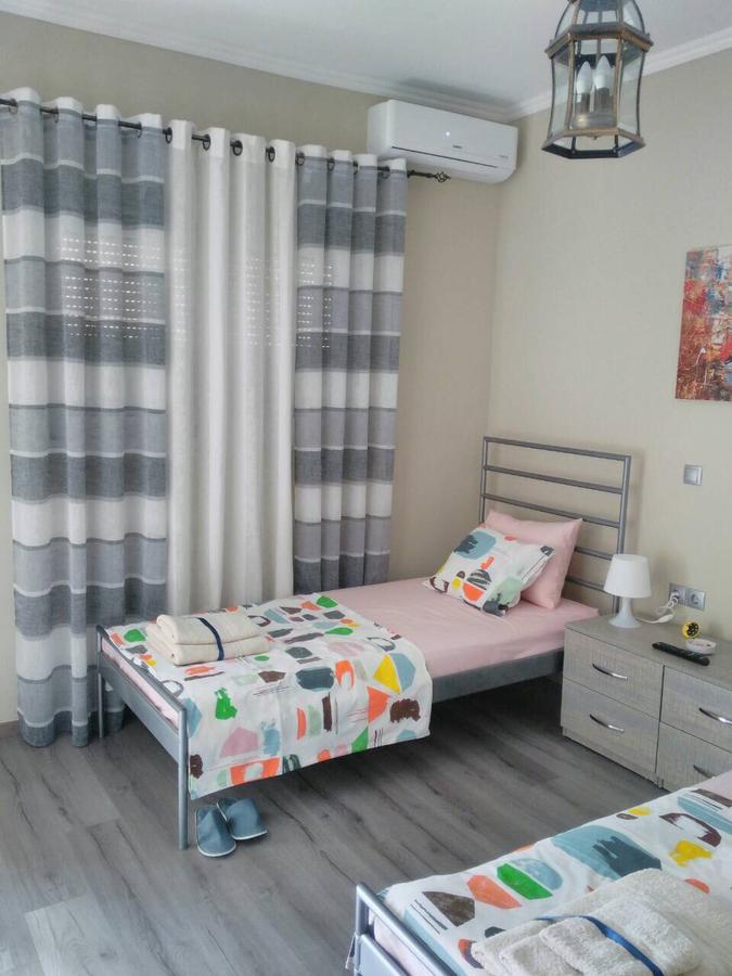 Petro'S Apartment Korce Buitenkant foto